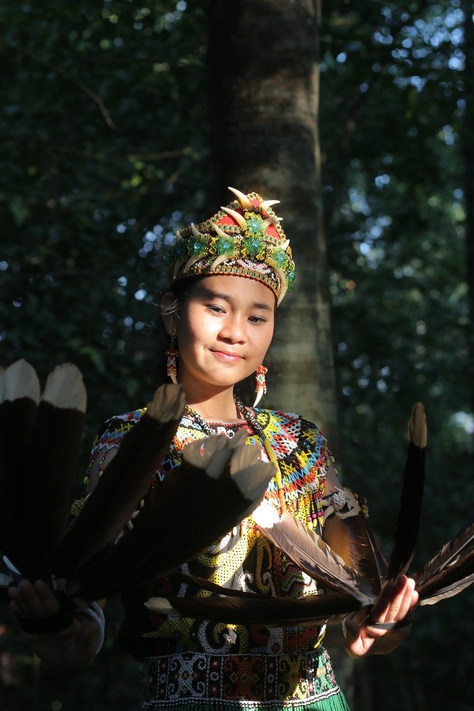 Junia Dayak Womens