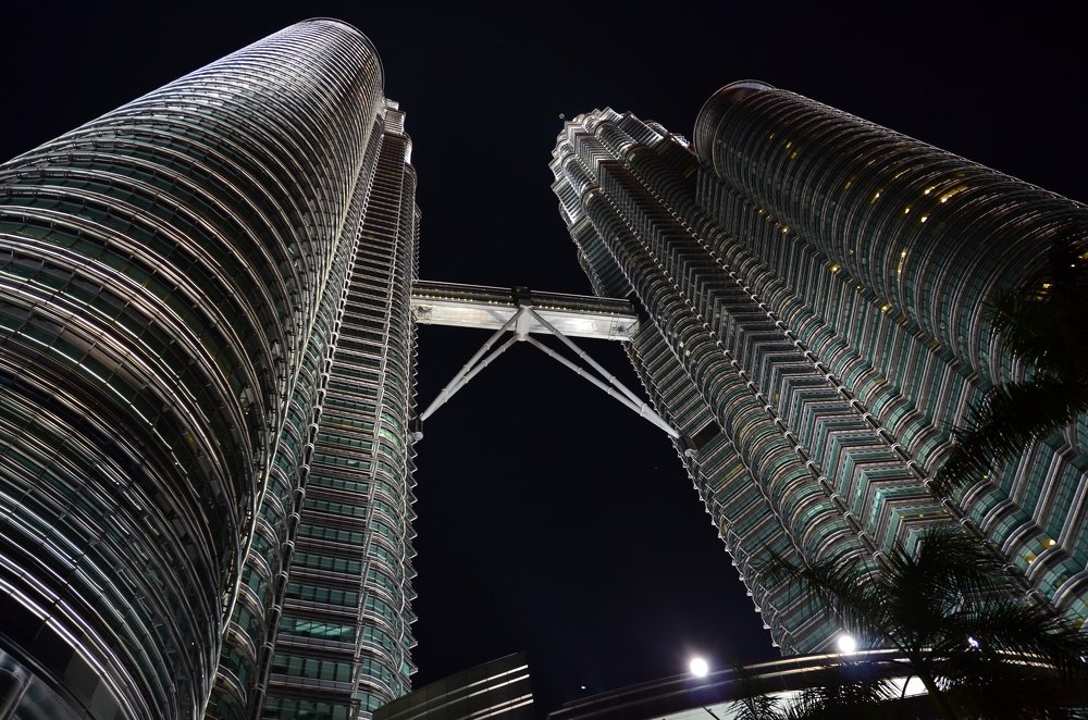 Башни Петронас. Дотянуться до звезд...