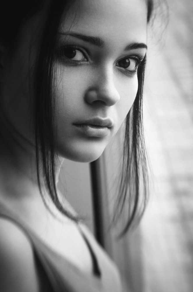 Девушка с красивыми глазами