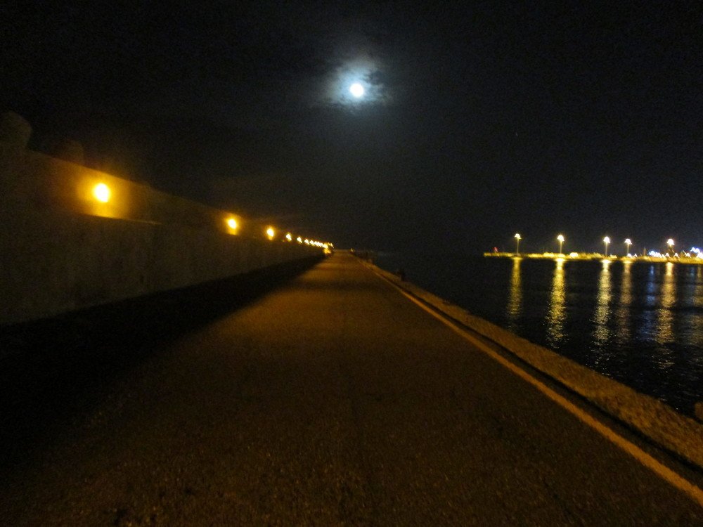 Bypass avenue in Heraklion mole