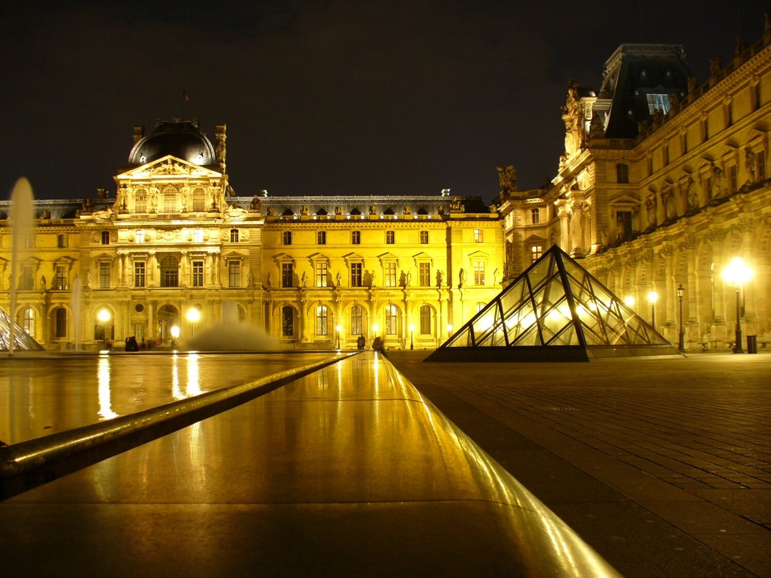 Louvre Museum