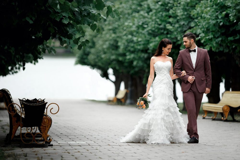 Иногда люди женяться