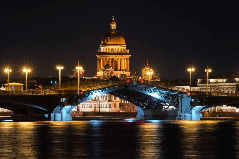 Благовещенский мост