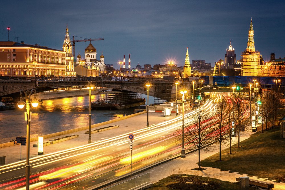 Вечерняя Москва