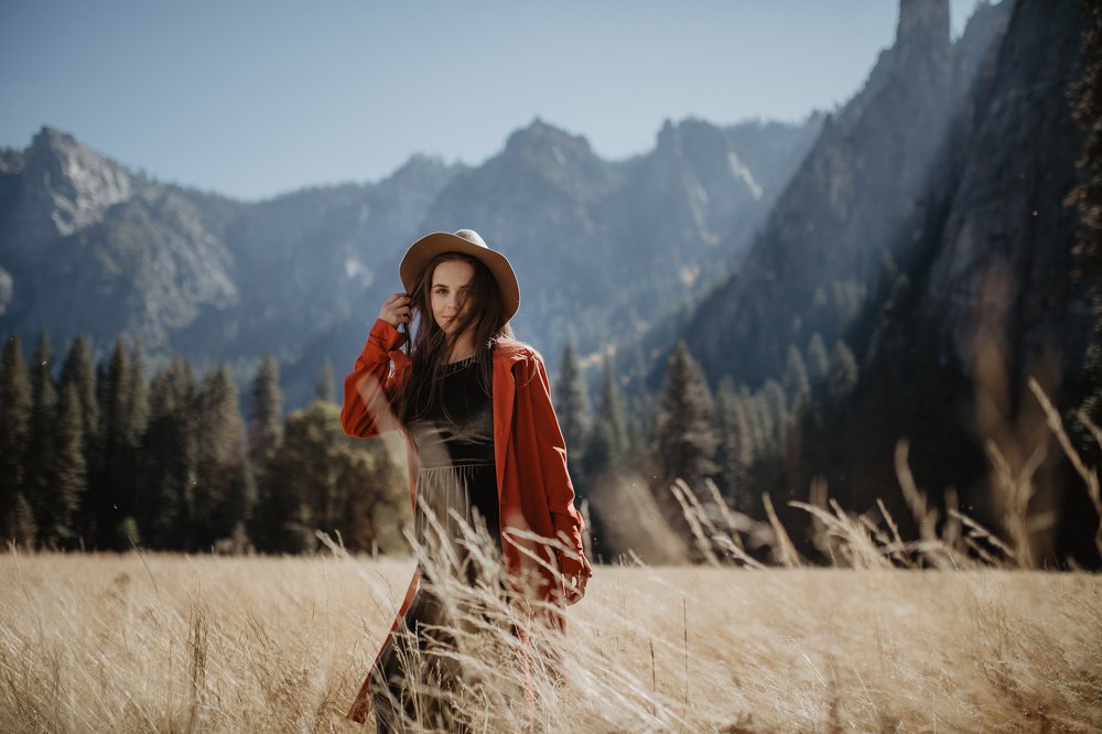 Photograph by Ruslan Pastushak