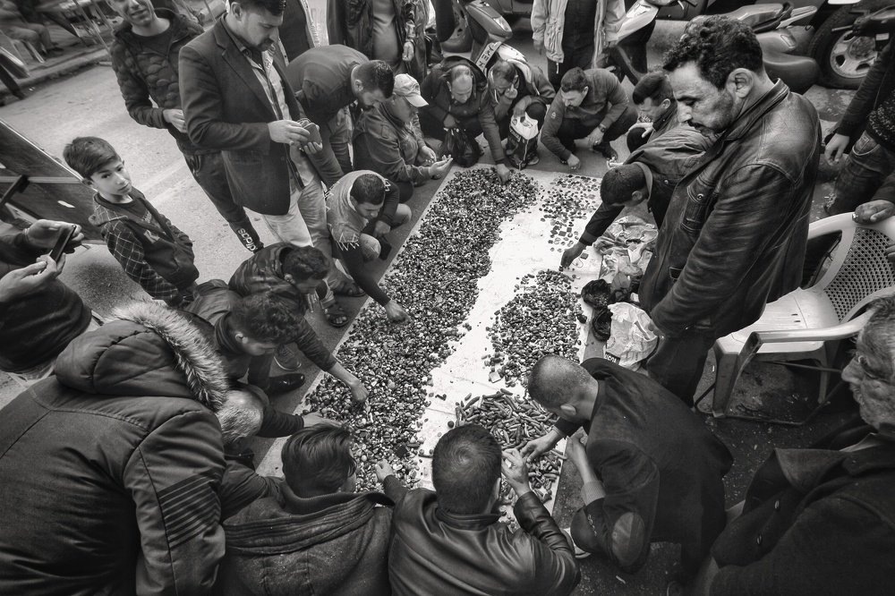 اسود و ابيض