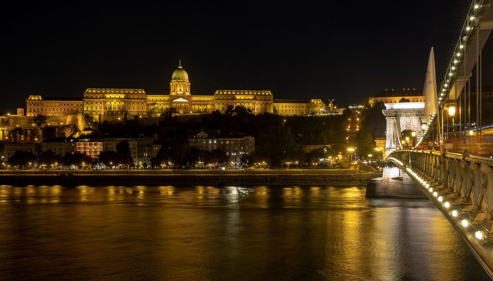 Королевский дворец
