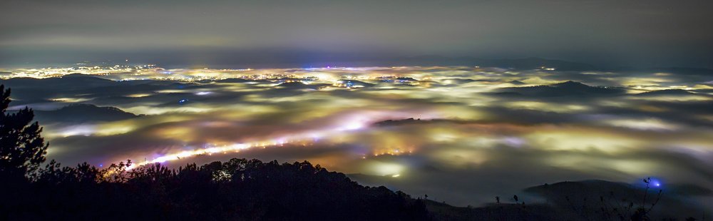 Dalat city fog