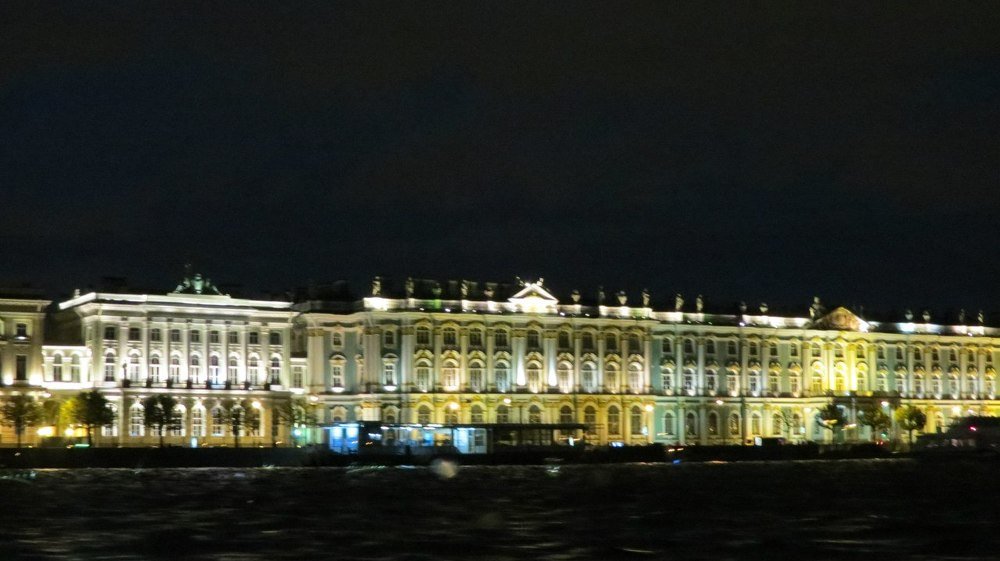 Ночной Эрмитаж