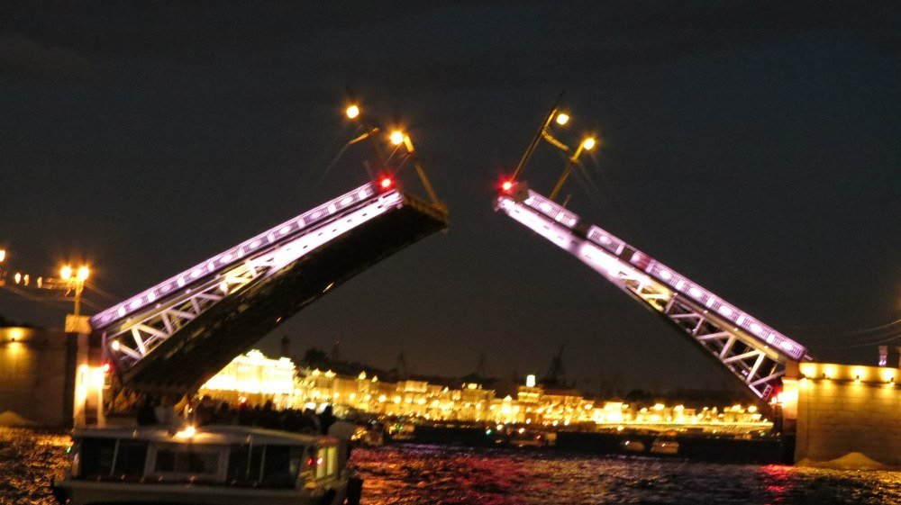 Дворцовый мост