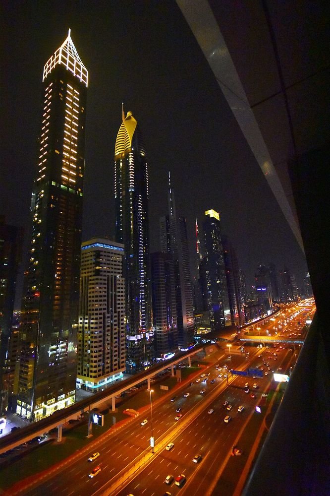Dubai by night