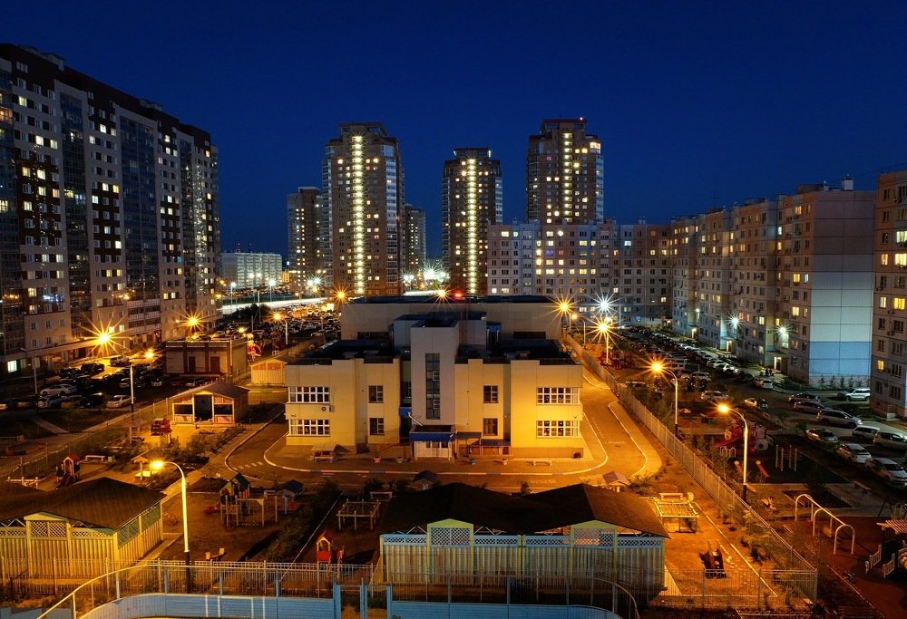 Ночной двор