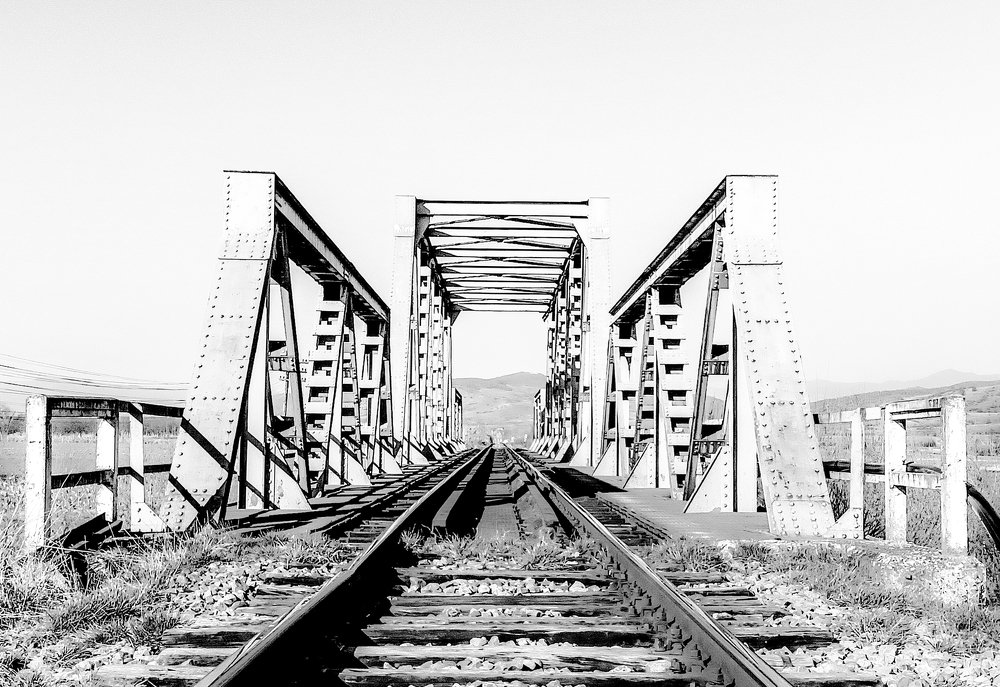 Minimal bridge