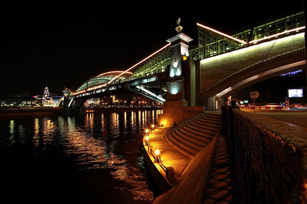 Мост Богдана Хмельницкого. Москва. Россия