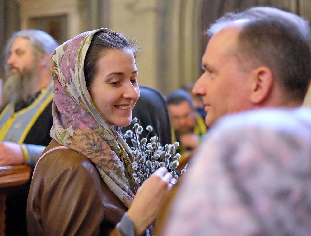 Прихожане (жанровый портрет).