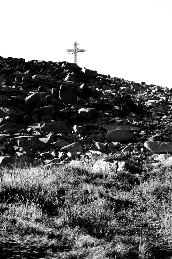 Поклонный крест