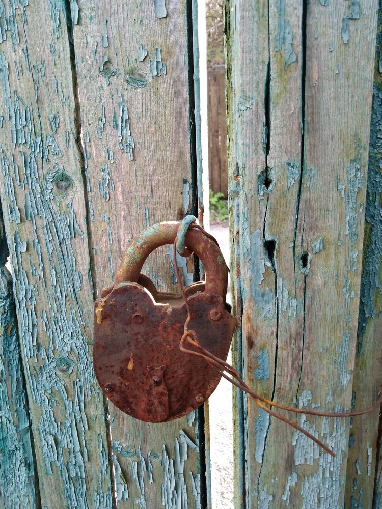 открой замок