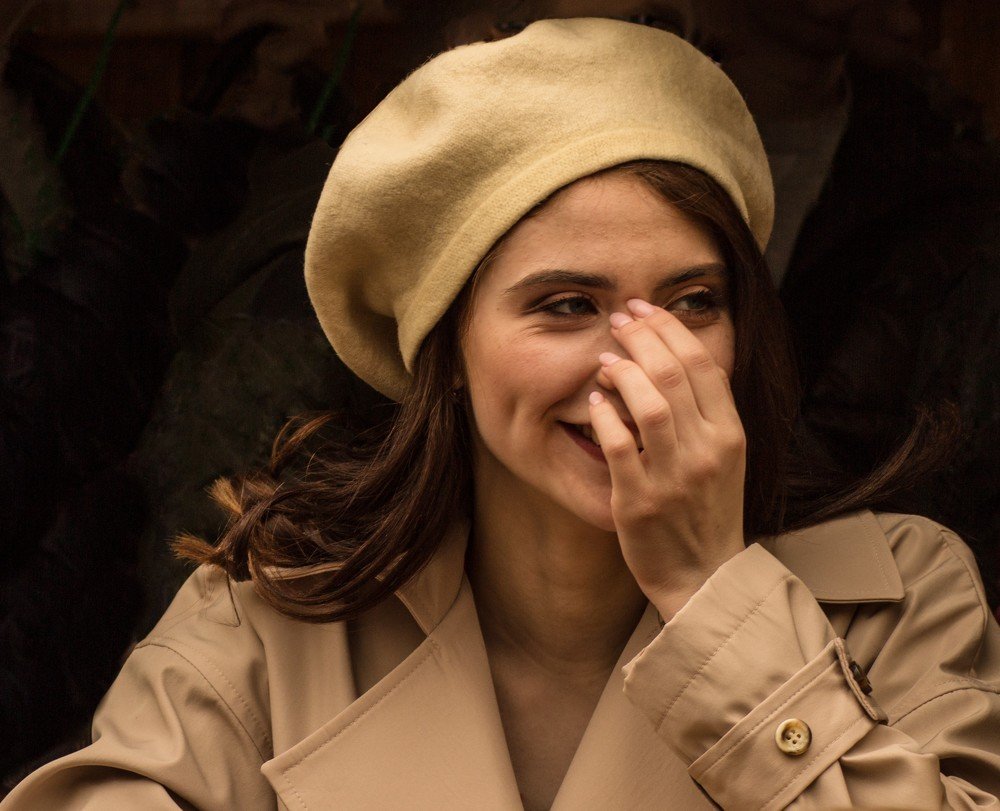 незнакомка...