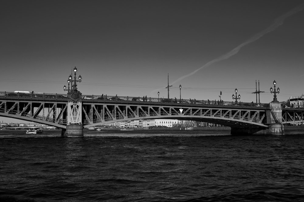 Троицкий мост