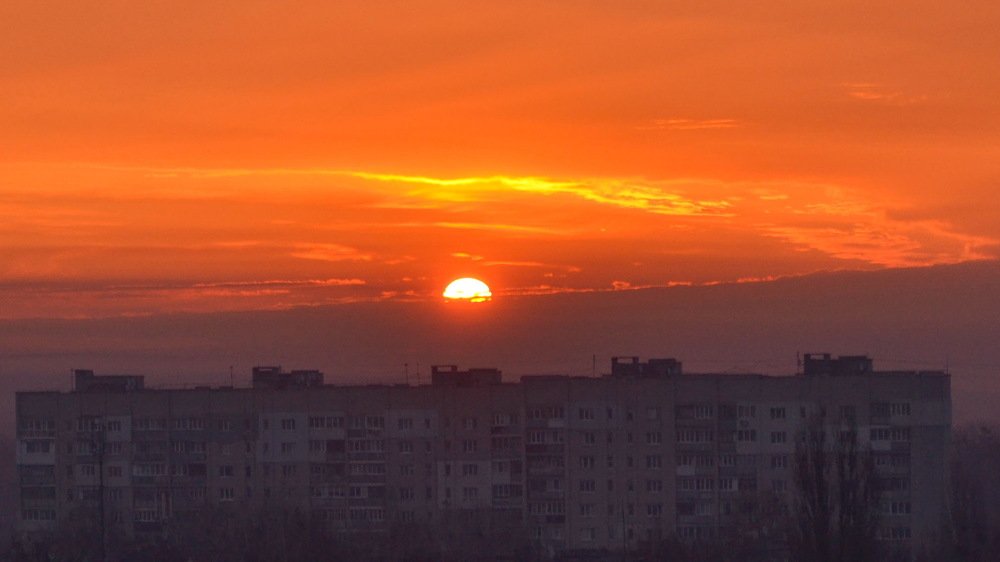 Снова новый начинается день.