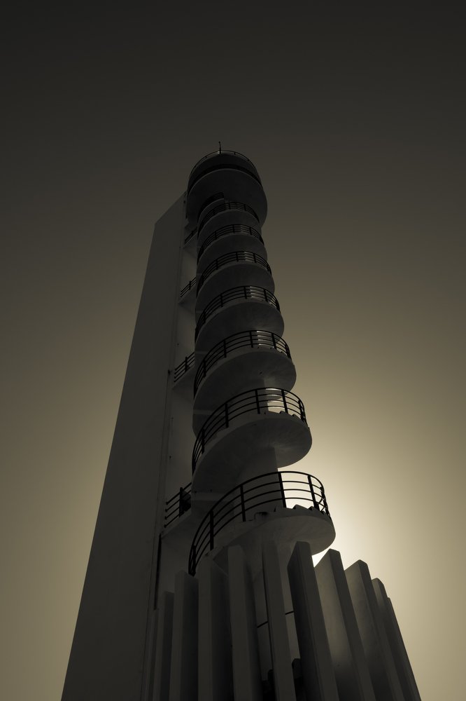 Маяк в тиле модерн