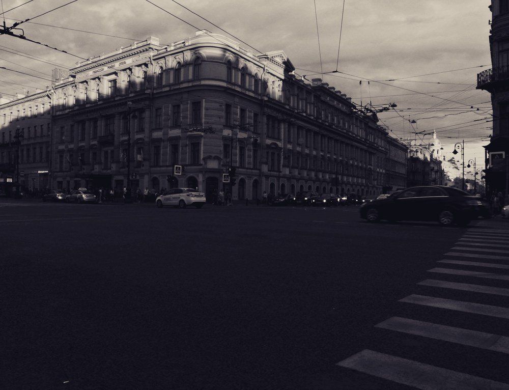 Город засыпает