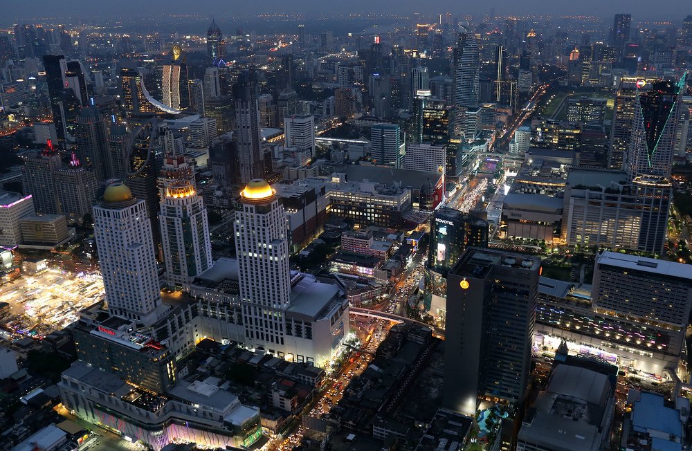 Неспящий город