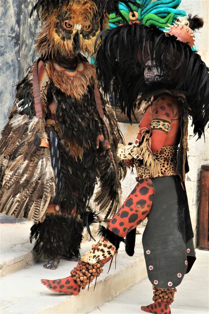 Mexican street actors