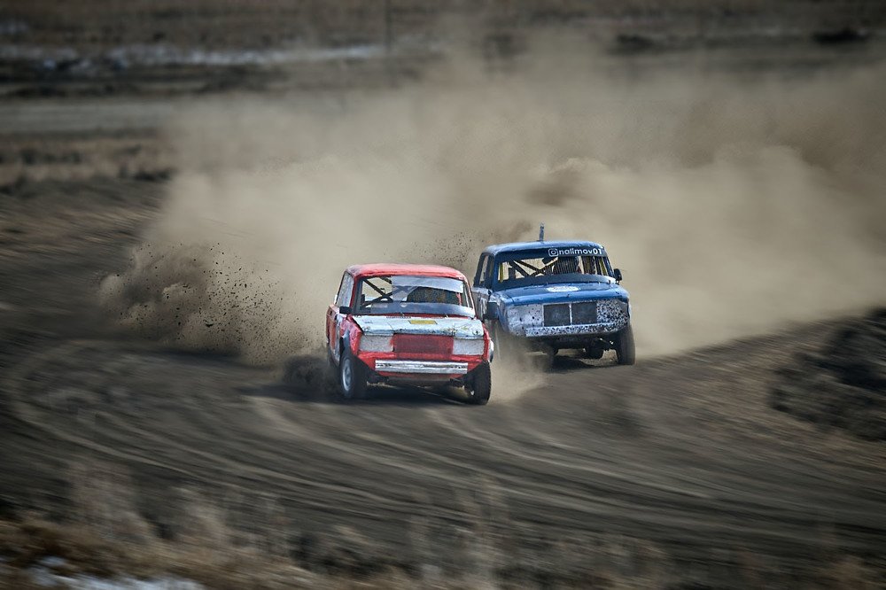 Кто вперед?