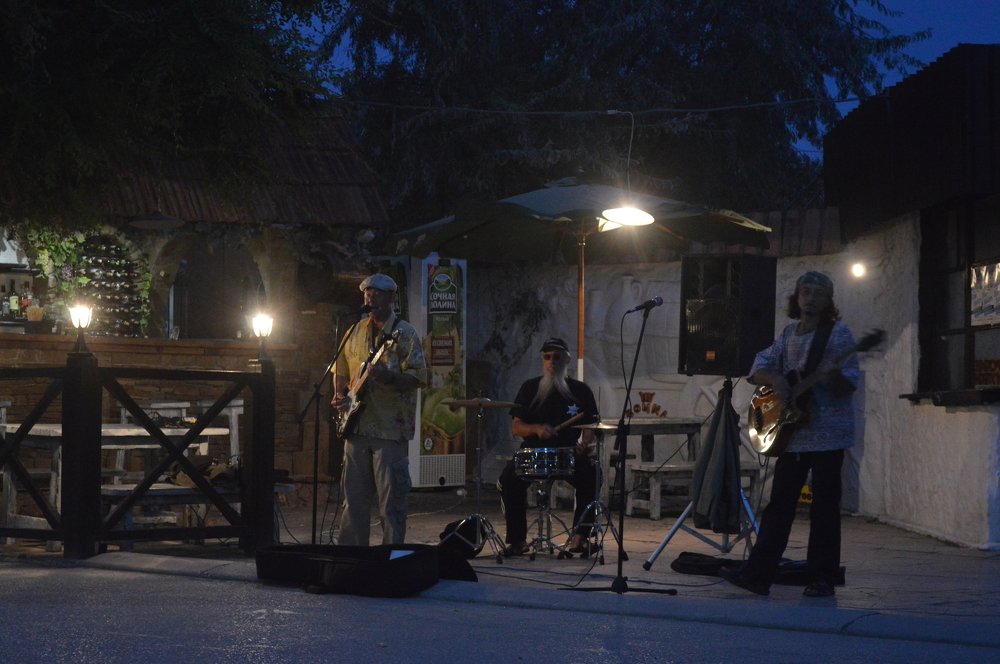 Уличная Джаз-Банда  в Коктебеле.