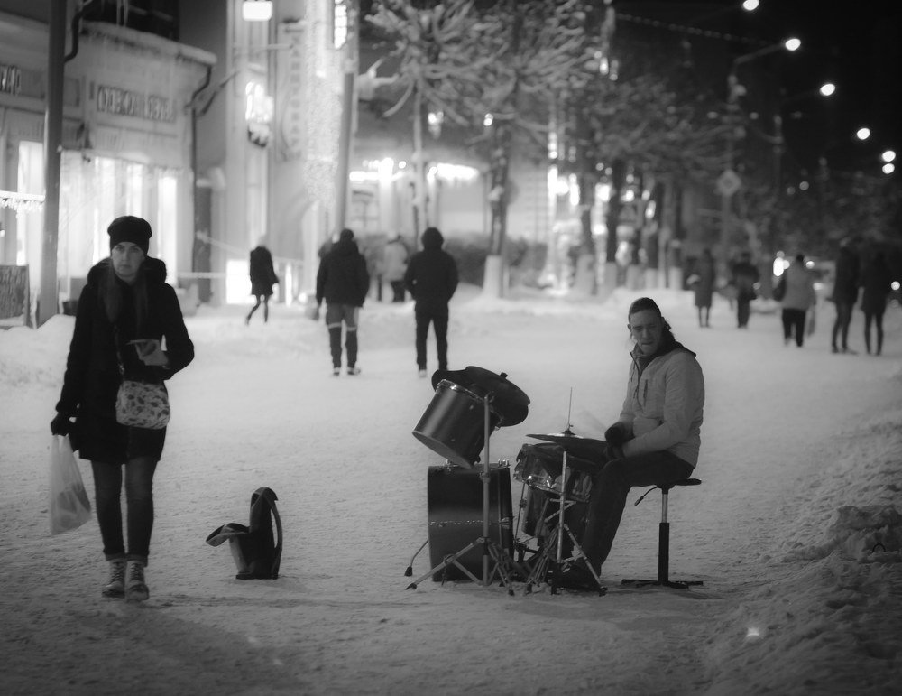 Бей в барабан..