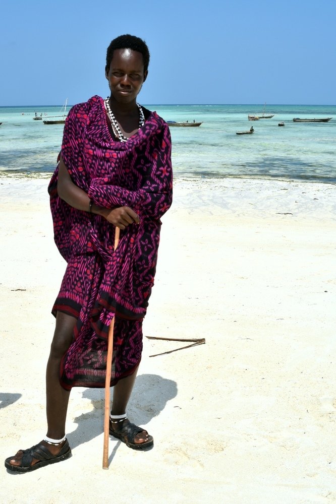 Молодой масай.../ A young Masai...