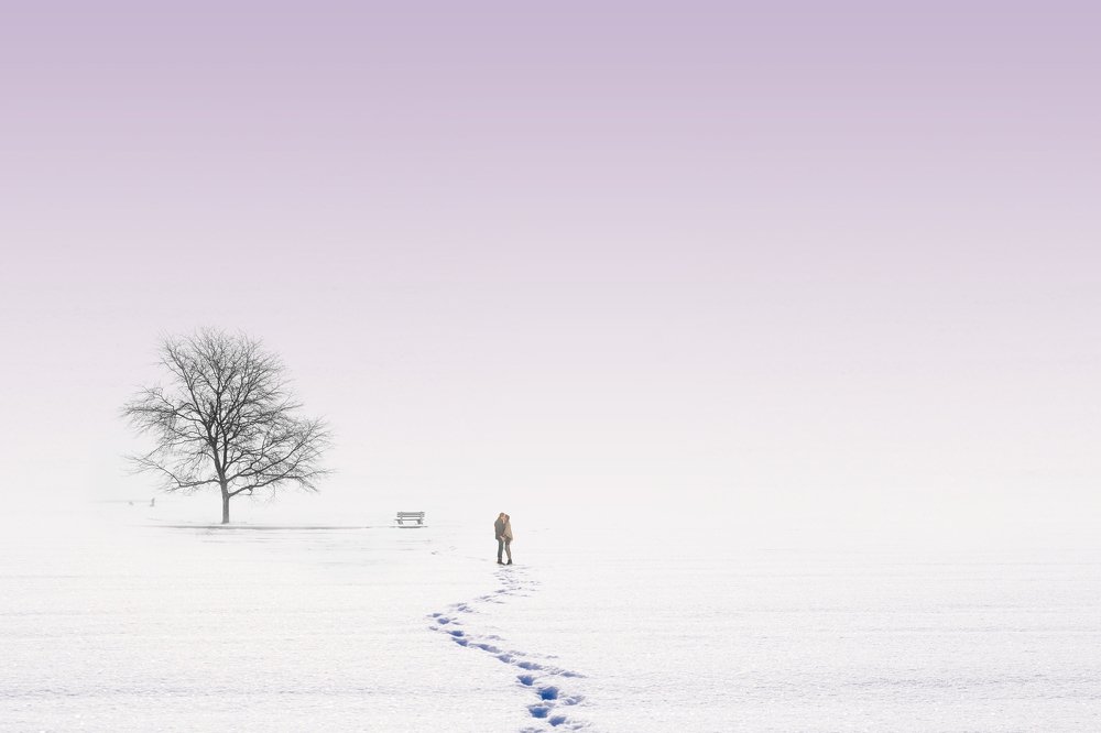 Следы на снегу