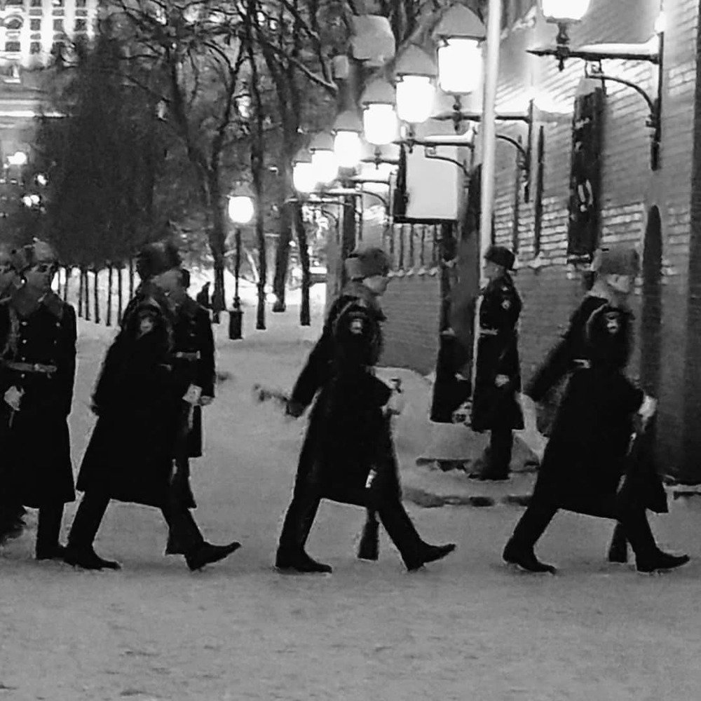 The way to the Cremlin