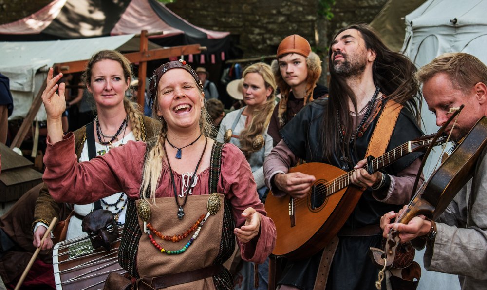 Менестрели