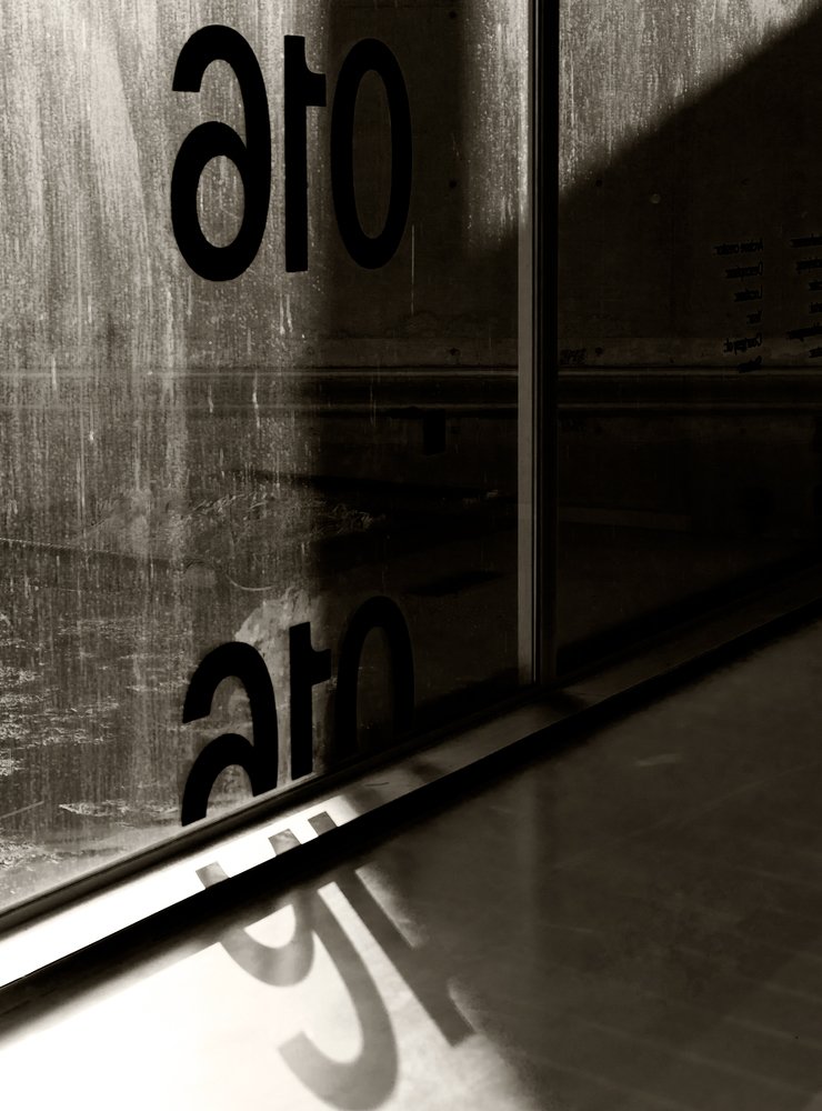 Photograph by Olek Verze