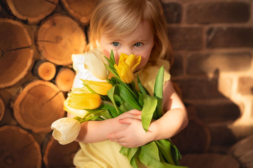 Девочка весна