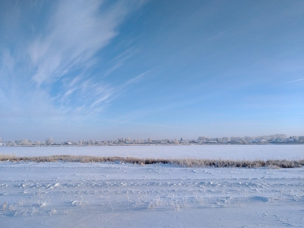 Деревенька у озера