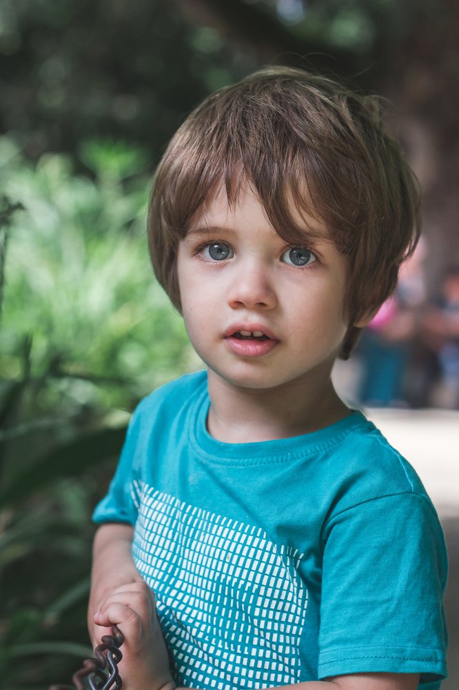 kids portrait in natural light