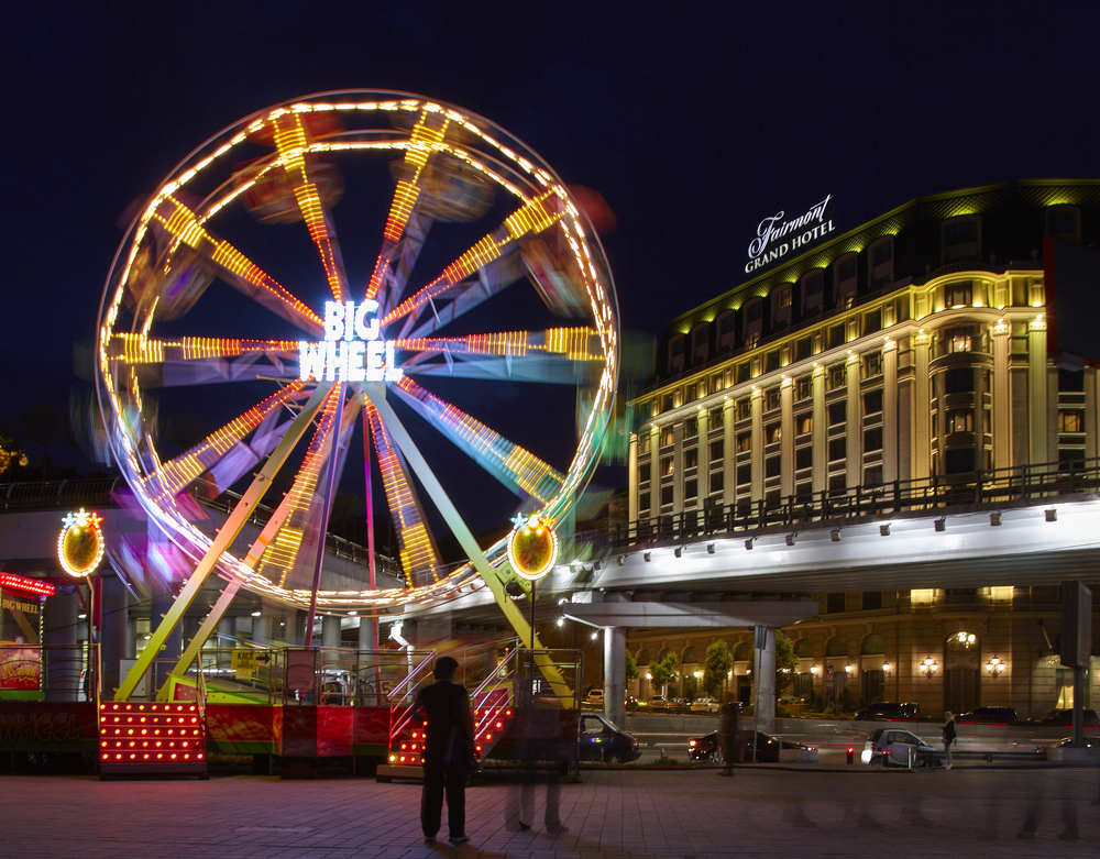 Фотография автора Денис Сухинин