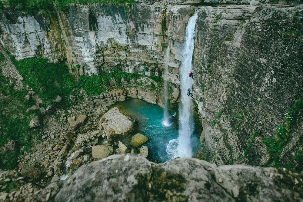 Водопад в каньоне Окаце  близ Кутаиси