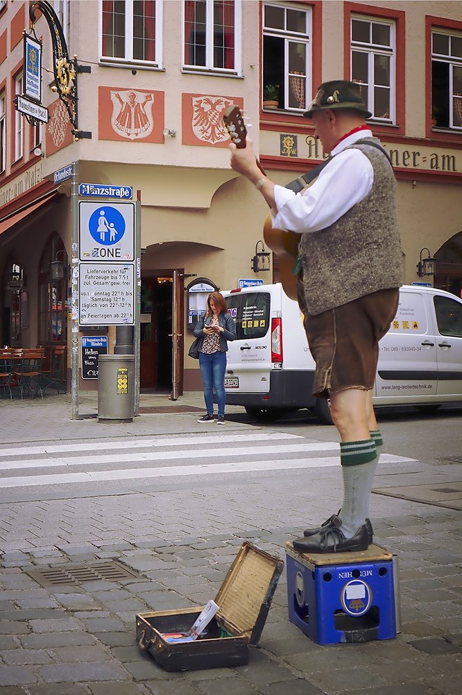 Творец той музыки