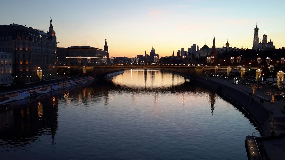 Вечерняя Москва