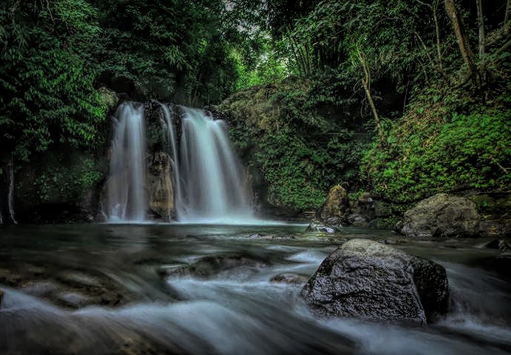 Photograph by Ages ragil