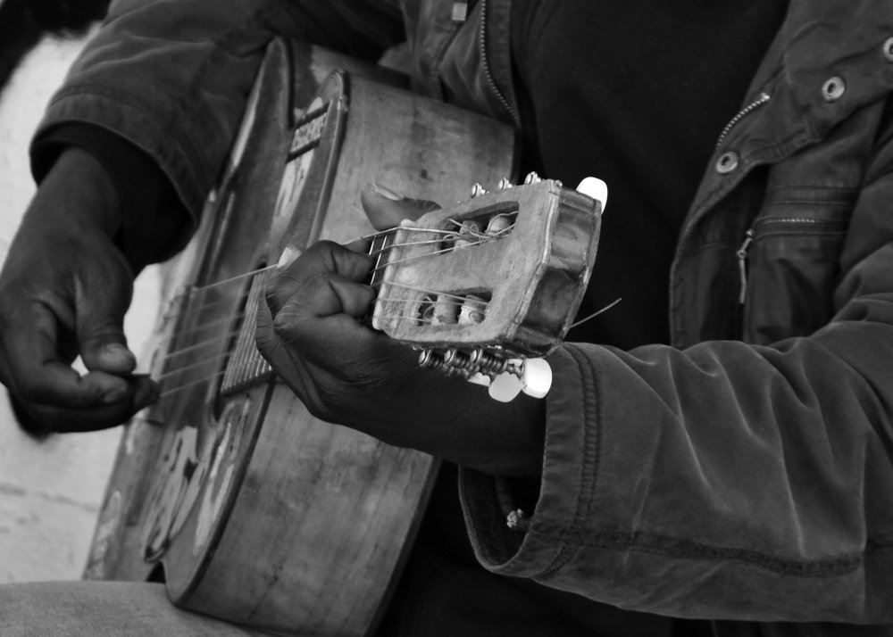 Accoustic blues guitarist