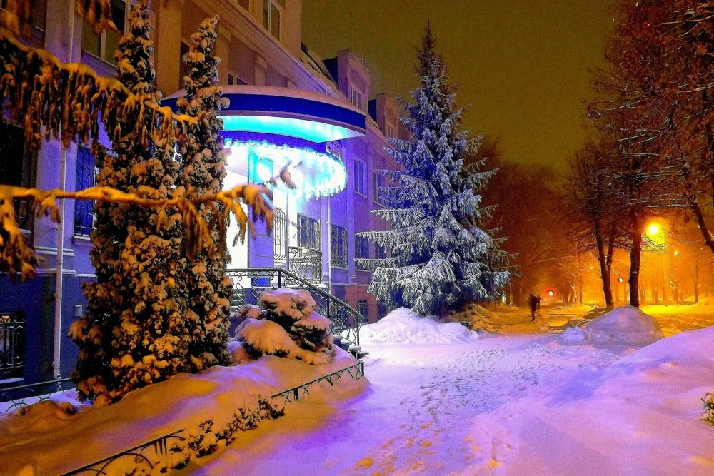 Розовый снег