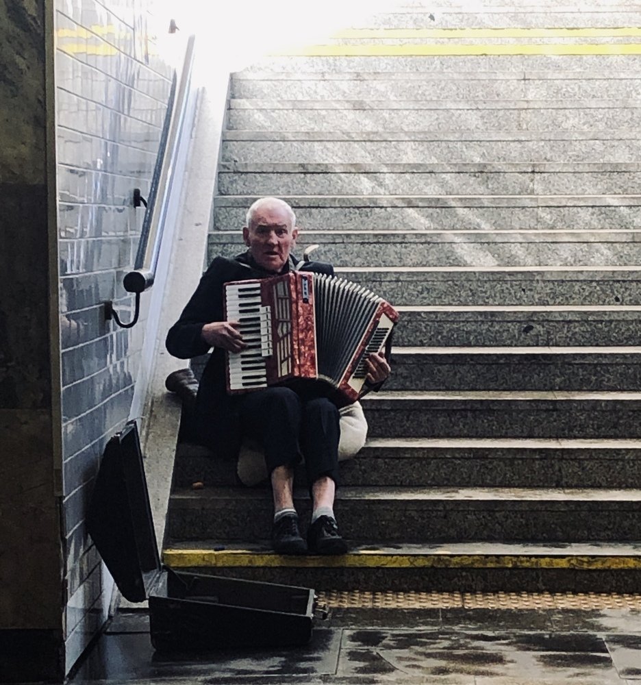 Accordion Greetings
