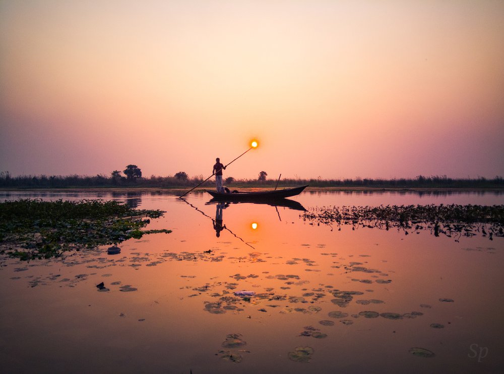 LIVE THE JUXTAPOSITION