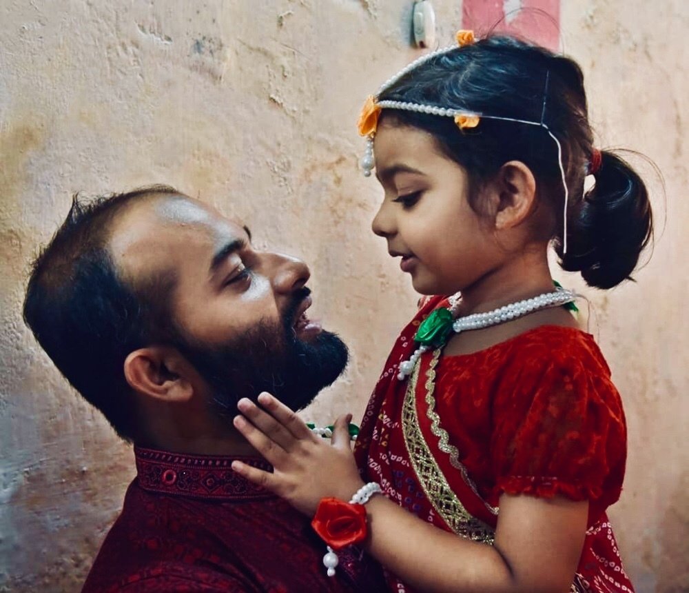 Father and daughters love