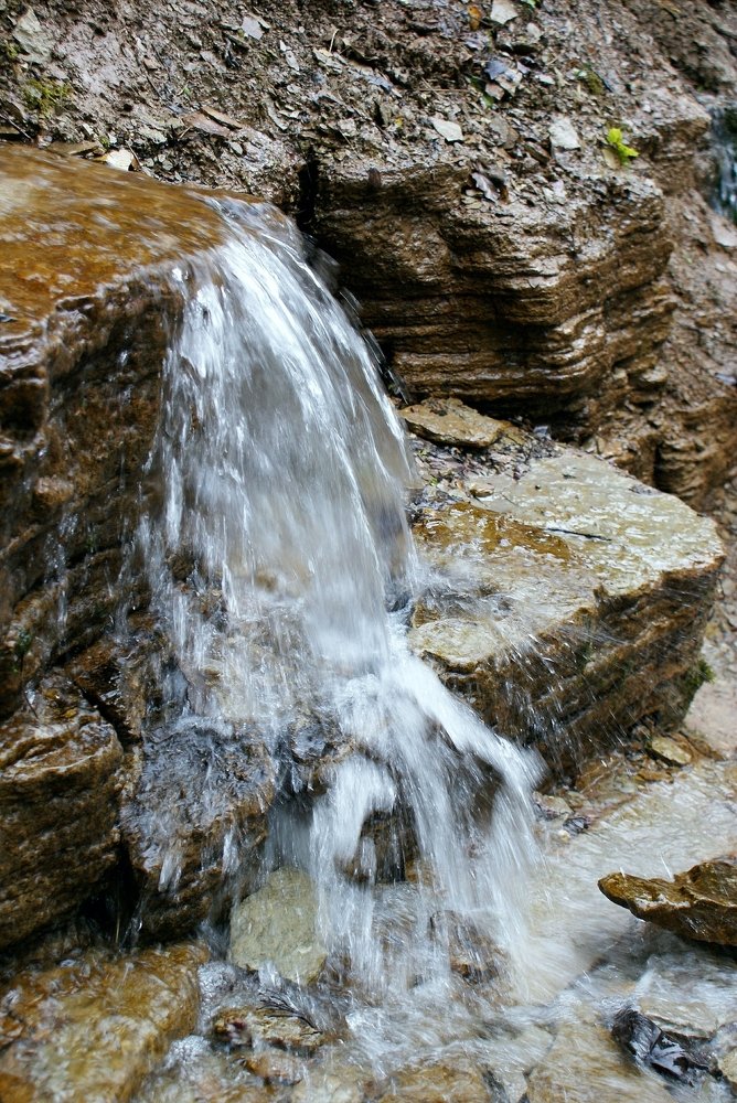 Маленький водопад. Словенские ключи.